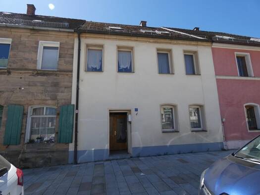 Stadthaus zum Kauf 95.000 € 7 Zimmer 150 m² 333 m² Grundstück Neustadt Neustadt am Kulm 95514
