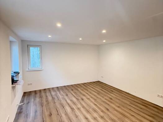 Wohnung zur Miete 1.300 € 6 Zimmer 109 m² Geschoss EG/3 frei ab 01.12.2025 Ellwangen Ellwangen (Jagst) 73479