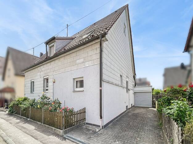 Mehrfamilienhaus zum Kauf 500.000 € 9 Zimmer 194,3 m² 298 m² Grundstück Berkheim Esslingen am Neckar 73734