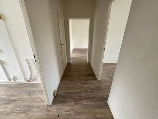 Wohnung zur Miete 336 € 3 Zimmer 61 m² EG Südstraße 89 Grimma 04668