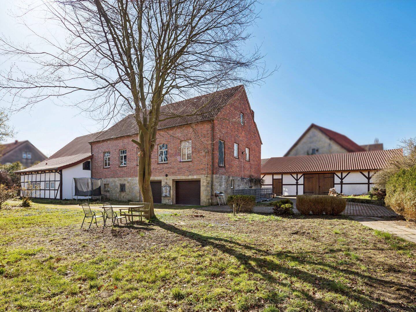 Haus zum Kauf - Ansicht 2