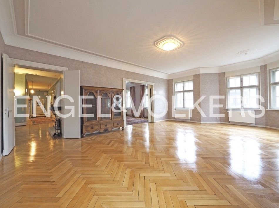 Wohnung zum Kauf 199.000 € 5 Zimmer 255 m²<br/>Wohnfläche Innenstadt Neunkirchen 66538