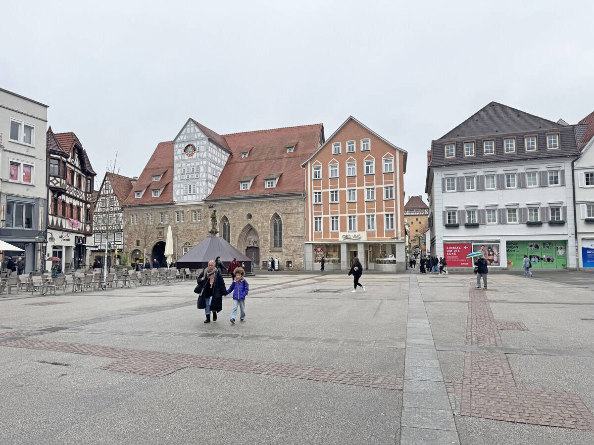 Haus zum Kauf - Ansicht 2