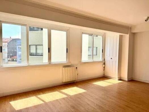 Wohnung zum Kauf 270.000 € 2 Zimmer 80 m² 3. Geschoss Sinforiano Lopez, 7 A Coruña 15005