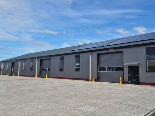 Halle/Industriefläche zur Miete - Erstbezug provisionsfrei 4,20 € 1.000 m² Lagerfläche Trinidadstraße 37 Rotenburg 27356