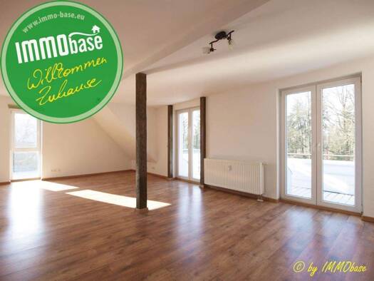 Wohnung zur Miete 498 € 3 Zimmer 77,3 m² 2. Geschoss frei ab 01.04.2026 Hainichen 09661