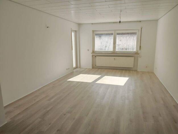 Wohnung zur Miete 1.200 € 3 Zimmer 89 m² EG Uttenreuth 91080
