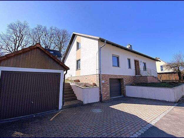 Einfamilienhaus zum Kauf 380.000 € 6 Zimmer 130 m² 994 m² Grundstück Neuricht Amberg 92224