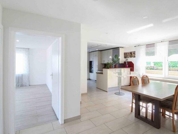 Mehrfamilienhaus zum Kauf als Kapitalanlage geeignet 12 Zimmer 394 m² 788,2 m² Grundstück Zizenhausen Stockach 78333