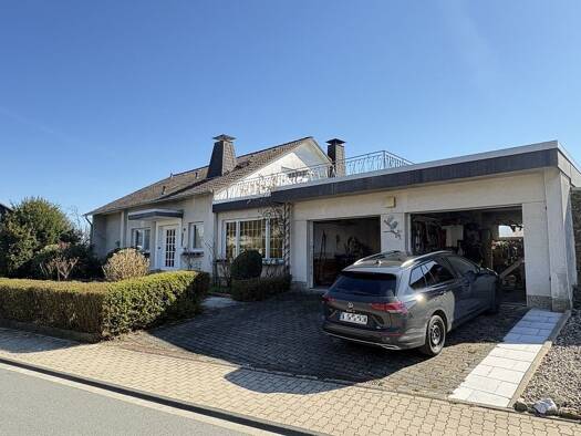 Einfamilienhaus zum Kauf 219.000 € 5 Zimmer 153 m² 905 m² Grundstück Neuenrade Neuenrade 58809