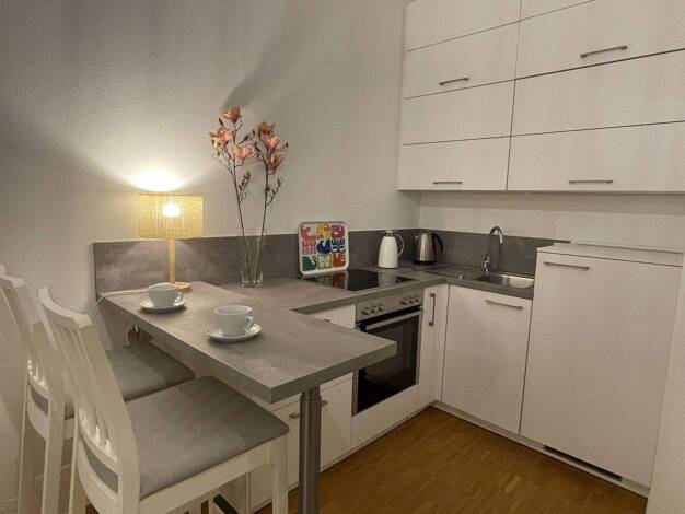 Studio zur Miete 550 € 1 Zimmer 25 m² 1. Geschoss frei ab sofort Tutzing 82327