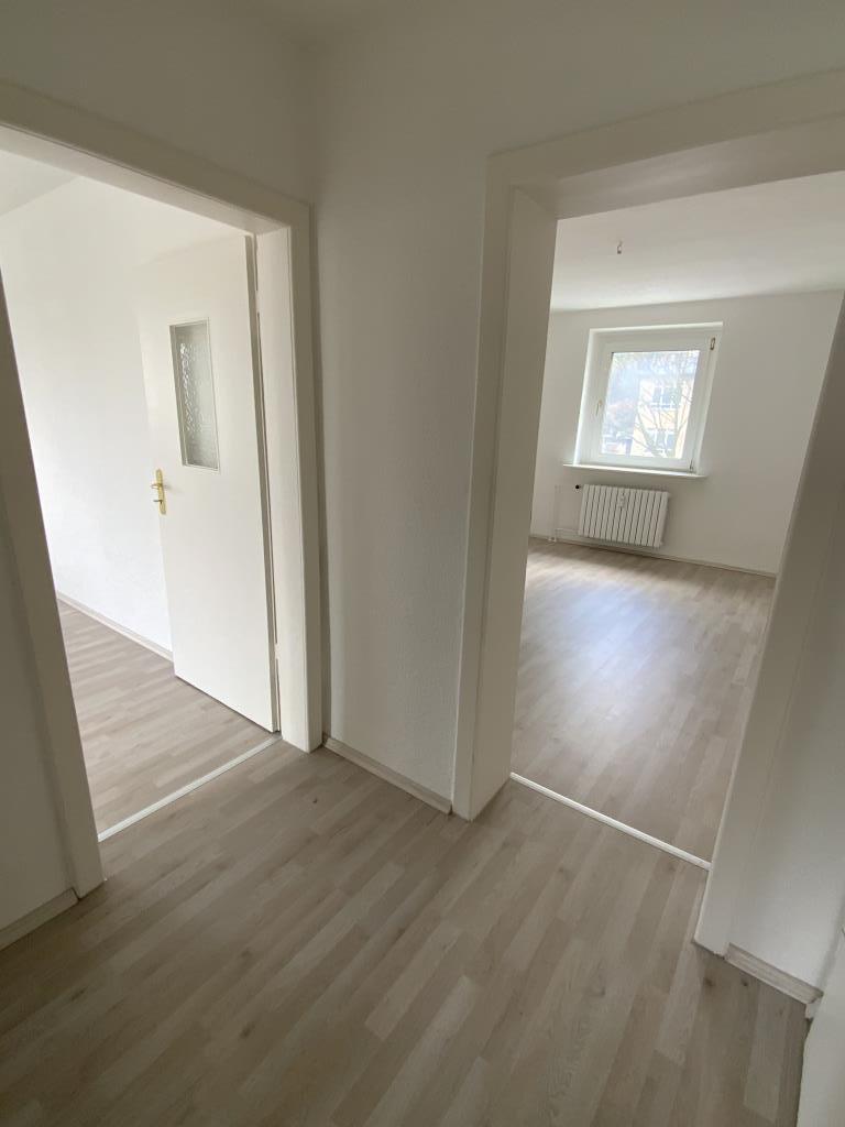 Wohnung zur Miete 469 € 2,5 Zimmer 51,1 m²<br/>Wohnfläche 2.<br/>Geschoss Grabenstraße 14 Stoppenberg Essen 45141