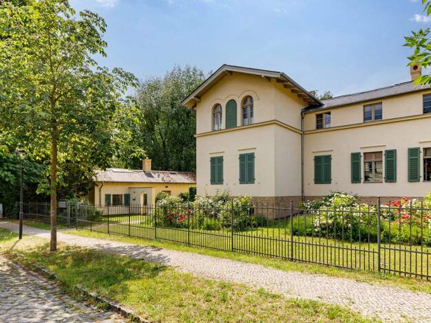 Einfamilienhaus zum Kauf 635.000 € 2 Zimmer 81 m² 9.356 m² Grundstück Klein Glienicke Potsdam 14482