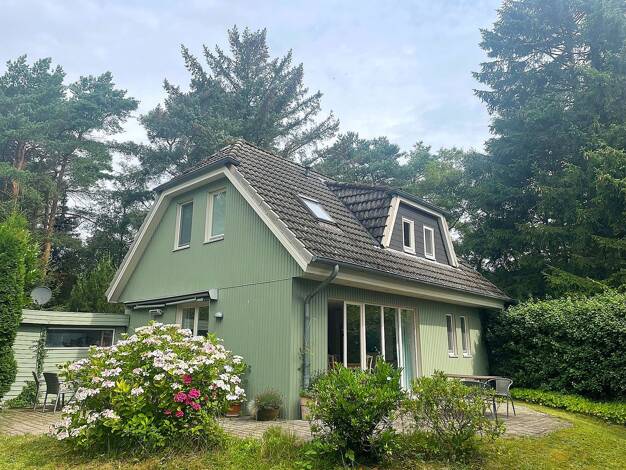 Haus zum Kauf 375.000 € 4 Zimmer 79 m² 1.138 m² Grundstück frei ab sofort Achtern Diek 9 Wisch 24217