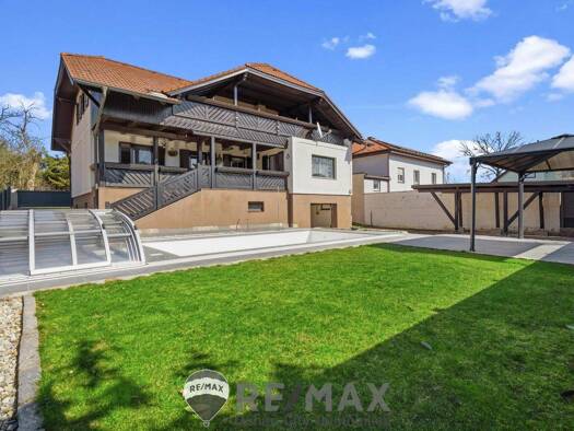 Einfamilienhaus zum Kauf 599.000 € 5 Zimmer 215 m² 597 m² Grundstück Sierndorf 2011