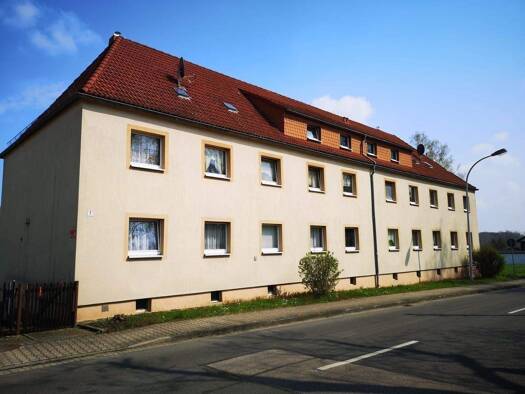 Wohnung zur Miete 199 € 2 Zimmer 35 m² 1. Geschoss frei ab sofort Rudolf-Breitscheid-Str. 7a Regis-Breitingen 04565