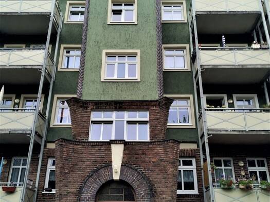 Wohnung zum Kauf 92.000 € 2 Zimmer 65,3 m² 3. Geschoss Zwickau 08058