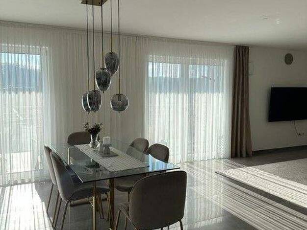 Wohnung zur Miete 1.270 € 4 Zimmer 126 m² 1. Geschoss frei ab 01.05.2026 Unterhausen 86697