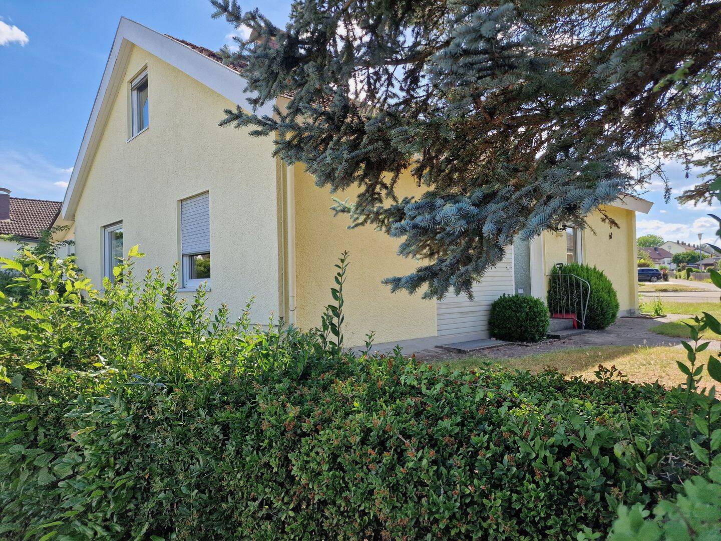 Einfamilienhaus zum Kauf - Ansicht 2