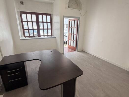 Büro zur Miete 348 € 1 Zimmer 38 m² Bürofläche Hernals 1170