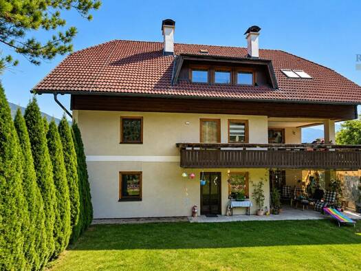 Immobilie in Steuerberg - Mehrfamilienhaus zum Kauf - Steuerberg - 449.800 € - 10 Zimmer, 328,4 m² - Bild 0