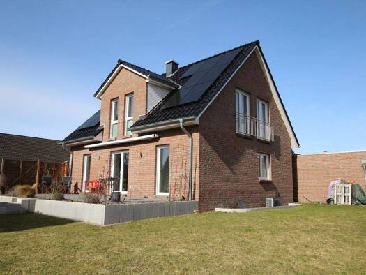 Einfamilienhaus zum Kauf 549.000 € 6 Zimmer 192 m² 855 m² Grundstück Bleckede 21354