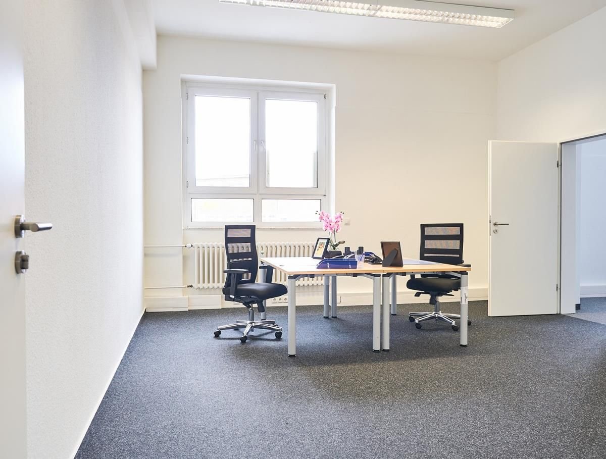 Bürofläche zur Miete 8,50 € 38,9 m²<br/>Bürofläche ab 38,9 m²<br/>Teilbarkeit Siemensstraße 2-50 Neu-Endenich Bonn 53121