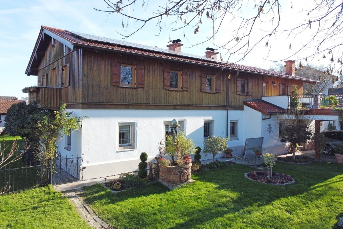 Einfamilienhaus zum Kauf 679.000 € 9 Zimmer 313 m²<br/>Wohnfläche 1.761 m²<br/>Grundstück Haunersdorf Simbach 94436