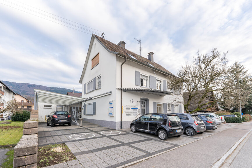 Mehrfamilienhaus zum Kauf 699.000 € 14 Zimmer 410 m²<br/>Wohnfläche 770 m²<br/>Grundstück 01.10.2024<br/>Verfügbarkeit Bündtenfeldstraße 15 Wehr Wehr 79664