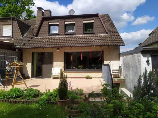 Doppelhaushälfte zum Kauf 359.000 € 7 Zimmer 154,3 m² 406 m² Grundstück Bockum-Hövel Bockum - Hövel 59075
