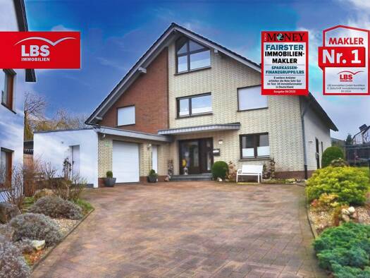 Mehrfamilienhaus zum Kauf 399.000 € 14 Zimmer 330 m² 980 m² Grundstück frei ab sofort Fürstenberg Bad Wünnenberg 33181