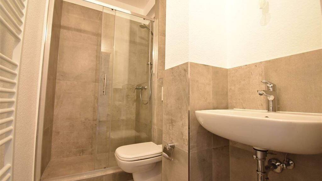 Wohnung zur Miete 400 € 2 Zimmer 45,8 m² 2. Geschoss frei ab sofort Marktplatz 14 Beeck Duisburg 47139