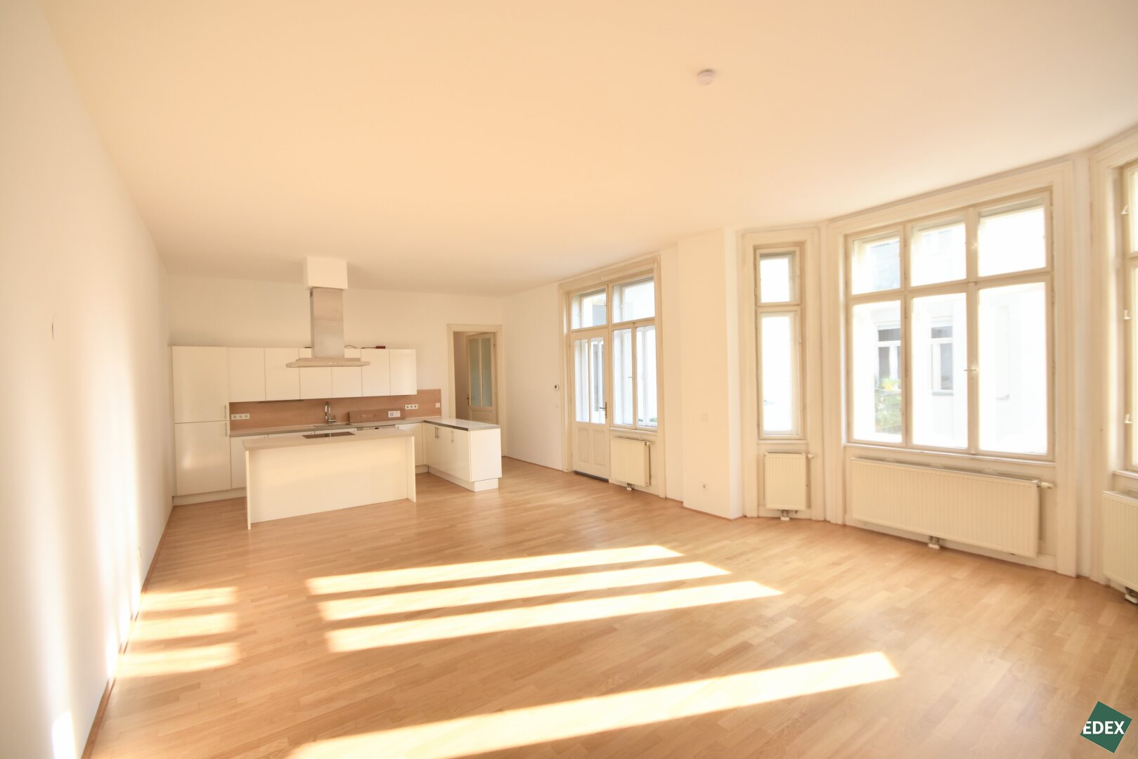 Wohnung zur Miete 2.132 € 4 Zimmer 147 m²<br/>Wohnfläche 3.<br/>Geschoss Lange Gasse Wien,Josefstadt 1080