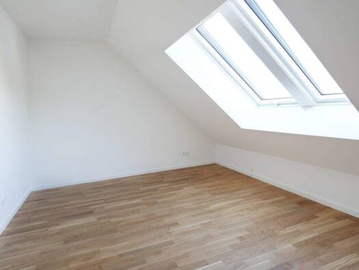 Maisonette zur Miete - Erstbezug 2.300 € 4,5 Zimmer 93,6 m² 2. Geschoss Feldmochinger Straße 206a Feldmoching-Hasenbergl München 80995