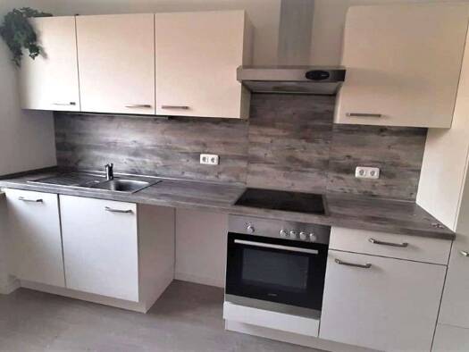 Wohnung zur Miete 700 € 2 Zimmer 68 m² frei ab sofort Nürnberger-Str. 2 Kreuzstein Bayreuth 95444