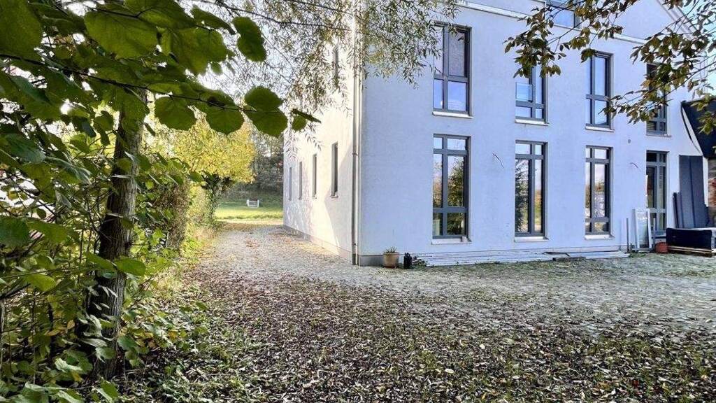 Wohnung zur Miete 1.400 € 1,5 Zimmer 100 m² Walleshausen Geltendorf / Walleshausen 82269