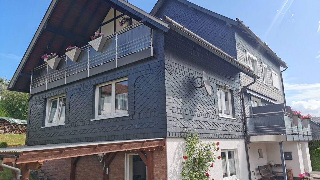 Haus zum Kauf 279.000 € 5 Zimmer 220 m² 495 m² Grundstück Erndtebrück 57339