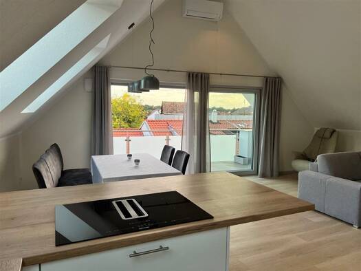 Wohnung zur Miete 1.100 € 3 Zimmer 78 m² 2. Geschoss frei ab sofort Lorsch 64653