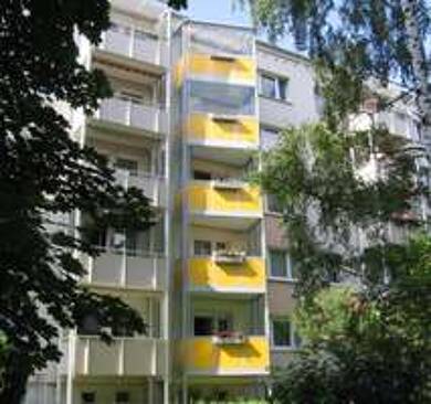 Wohnung zur Miete 245 € 3 Zimmer 60 m² 3. Geschoss Straße des Friedens 11 Kitzscher Kitzscher 04567