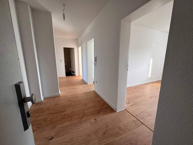 Wohnung zur Miete 1.270 € 3 Zimmer 74 m² 4. Geschoss Homburger Landstraße 126-128 Bornheim Frankfurt am Main 60435