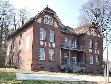 Wohnung zur Miete 1.200 € 2 Zimmer 121,5 m² Dachgeschoss, 3. Geschoss Johannisstr. 96a Johannistal Viersen 41749