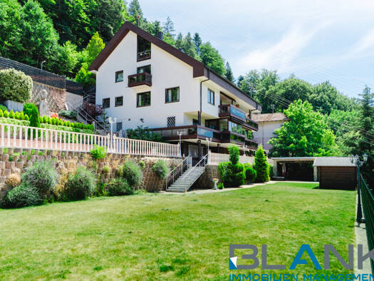 Villa zum Kauf 795.000 € 9 Zimmer 444 m² 800 m² Grundstück Calmbach Bad Wildbad 75323