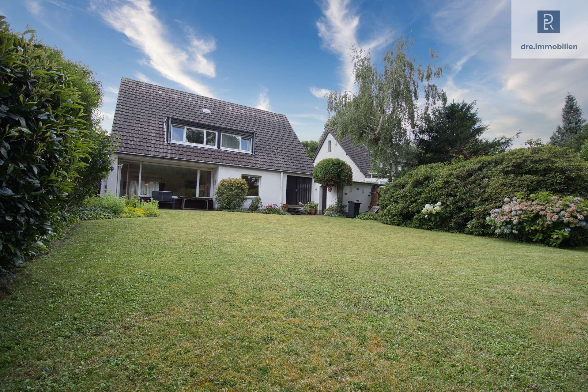 Einfamilienhaus zum Kauf 1.590.000 € 8 Zimmer 169 m²<br/>Wohnfläche 743 m²<br/>Grundstück Junkersdorf Köln 50858