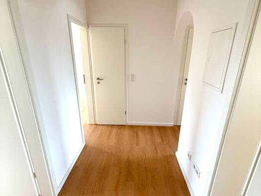 Wohnung zur Miete 1.300 € 3 Zimmer 80 m² Geschoss 2/2 frei ab sofort Tennenlohe Erlangen 91058