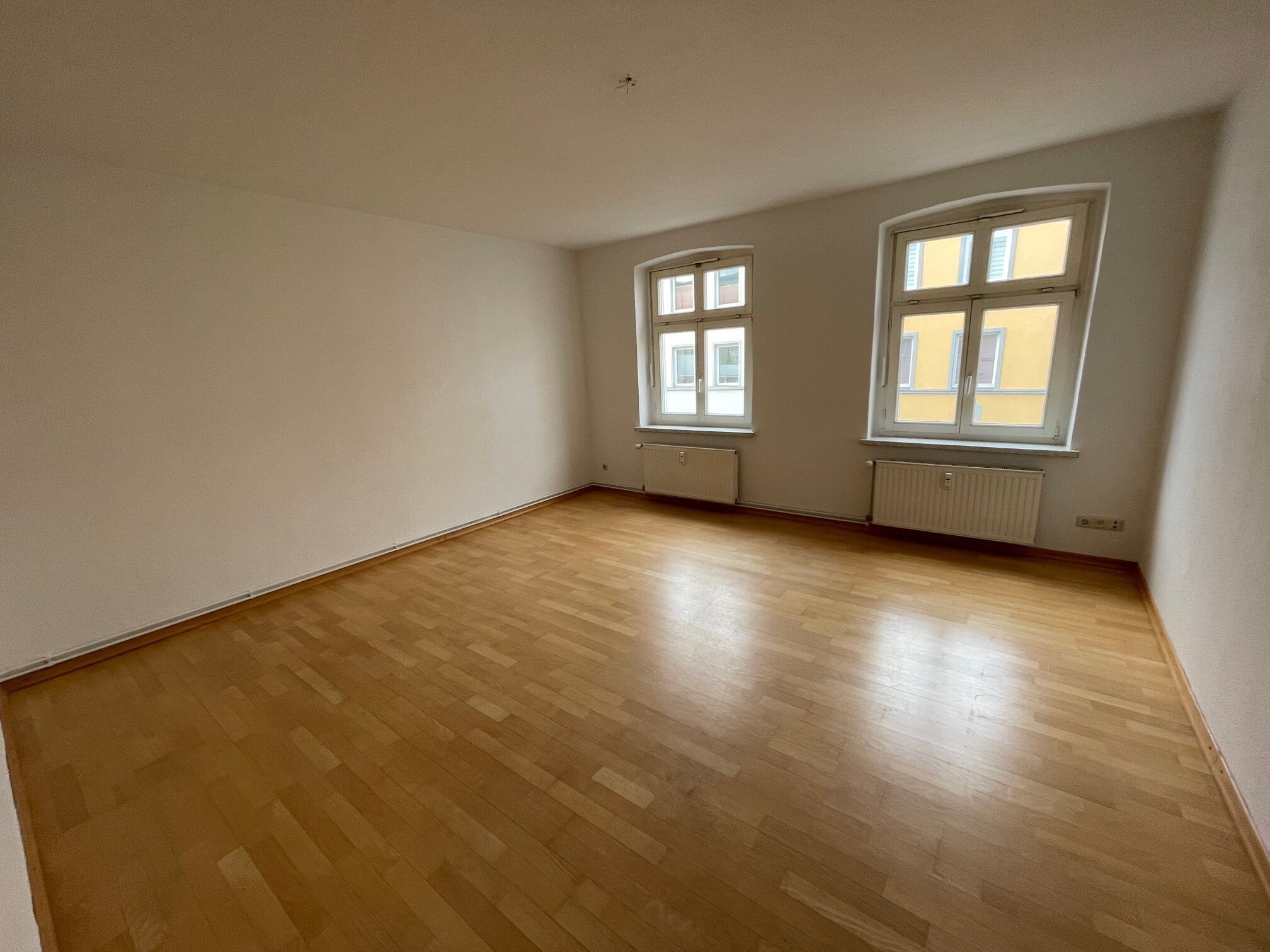 Wohnung zur Miete 440 € 1 Zimmer 44 m²<br/>Wohnfläche 4.<br/>Geschoss 01.02.2025<br/>Verfügbarkeit Paulsstadt Schwerin 19053