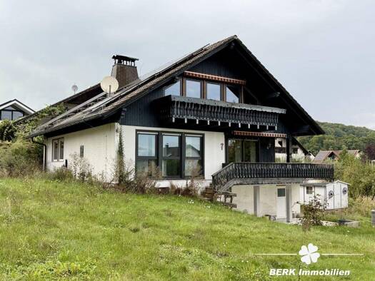 Einfamilienhaus zum Kauf 349.000 € 4,5 Zimmer 156 m² 840 m² Grundstück Pfarrer-Franz-Str. 2 Gunzenbach 63776