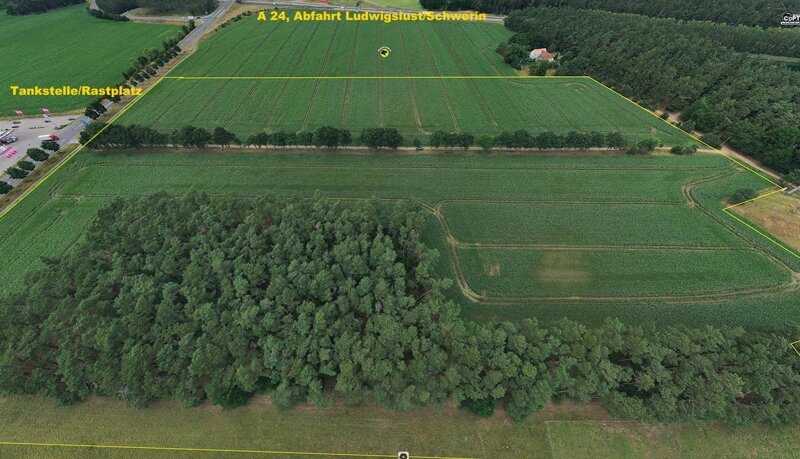 Land-/Forstwirtschaft zum Kauf 244.000 € 113.843 m²<br/>Grundstück xxx xx Wöbbelin Wöbbelin / Dreenkrögen 19288