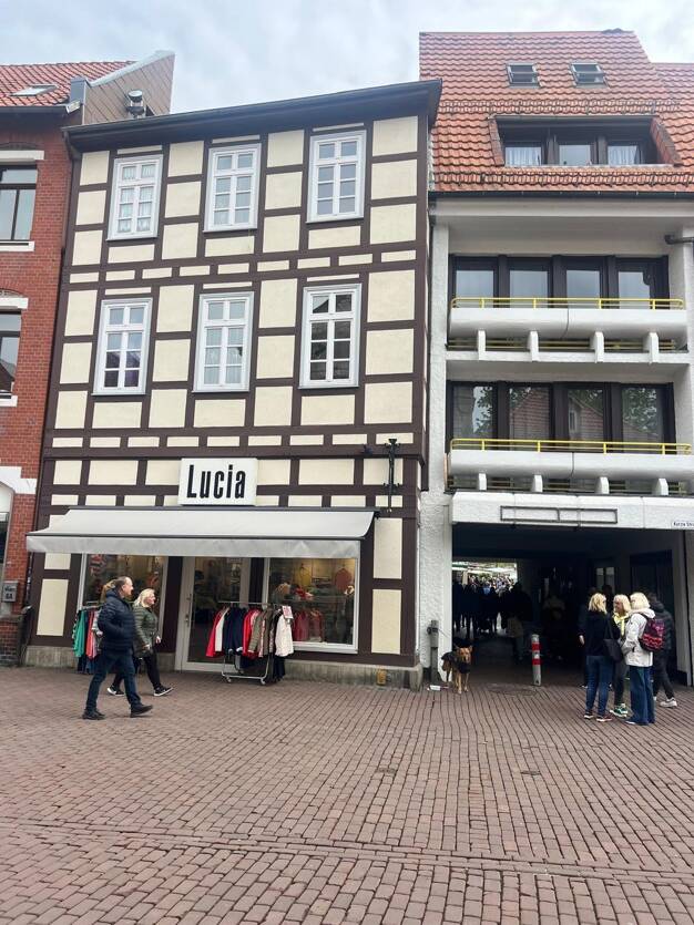 Ladenfläche zur Miete 1.650 € 2 Zimmer 85 m² Verkaufsfläche Nikolaistraße Göttingen 37073