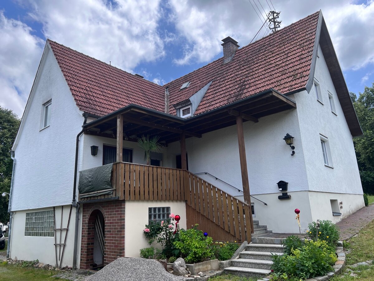 Einfamilienhaus zum Kauf 529.000 € 7 Zimmer 187 m²<br/>Wohnfläche 1.480 m²<br/>Grundstück Walkertshofen Walkertshofen 86877