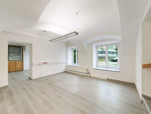 Büro zur Miete provisionsfrei 7,56 € 3 Zimmer Weiz 8160